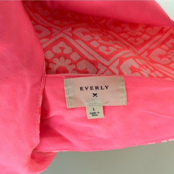 Everly Anthropologie Tank Top Womens Large Pink/ Geometric Sleeveless - Picture 8 of 8